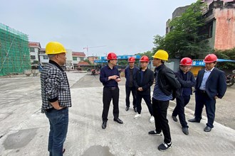 城投公司工地现场勘察